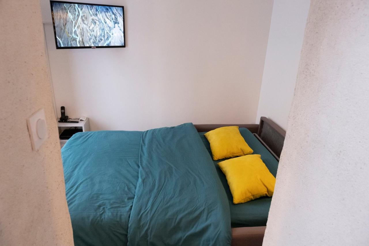 Appartamento Le Duplex A Mimine Le Pin-en-Mauges Esterno foto